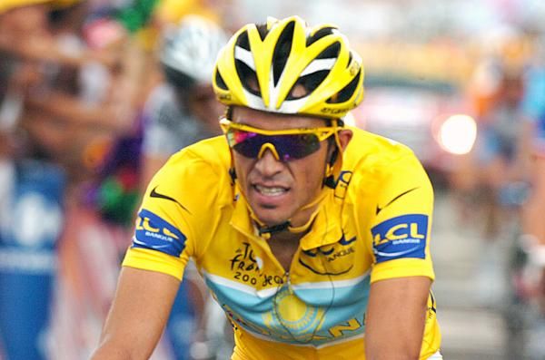 Alberto Contador (Astana) came in four seconds behind the lead group.