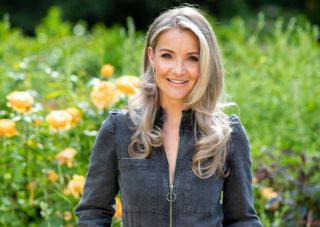 TV tonight – Helen Skelton presents. 