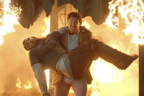 Pineapple Express - Seth Rogenâ€™s Dale Denton rescues James Francoâ€™s Saul Silver as a drug kingpinâ€™s hideout turns into a fiery inferno