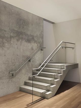 Entrance staircase stainless steel elegant design