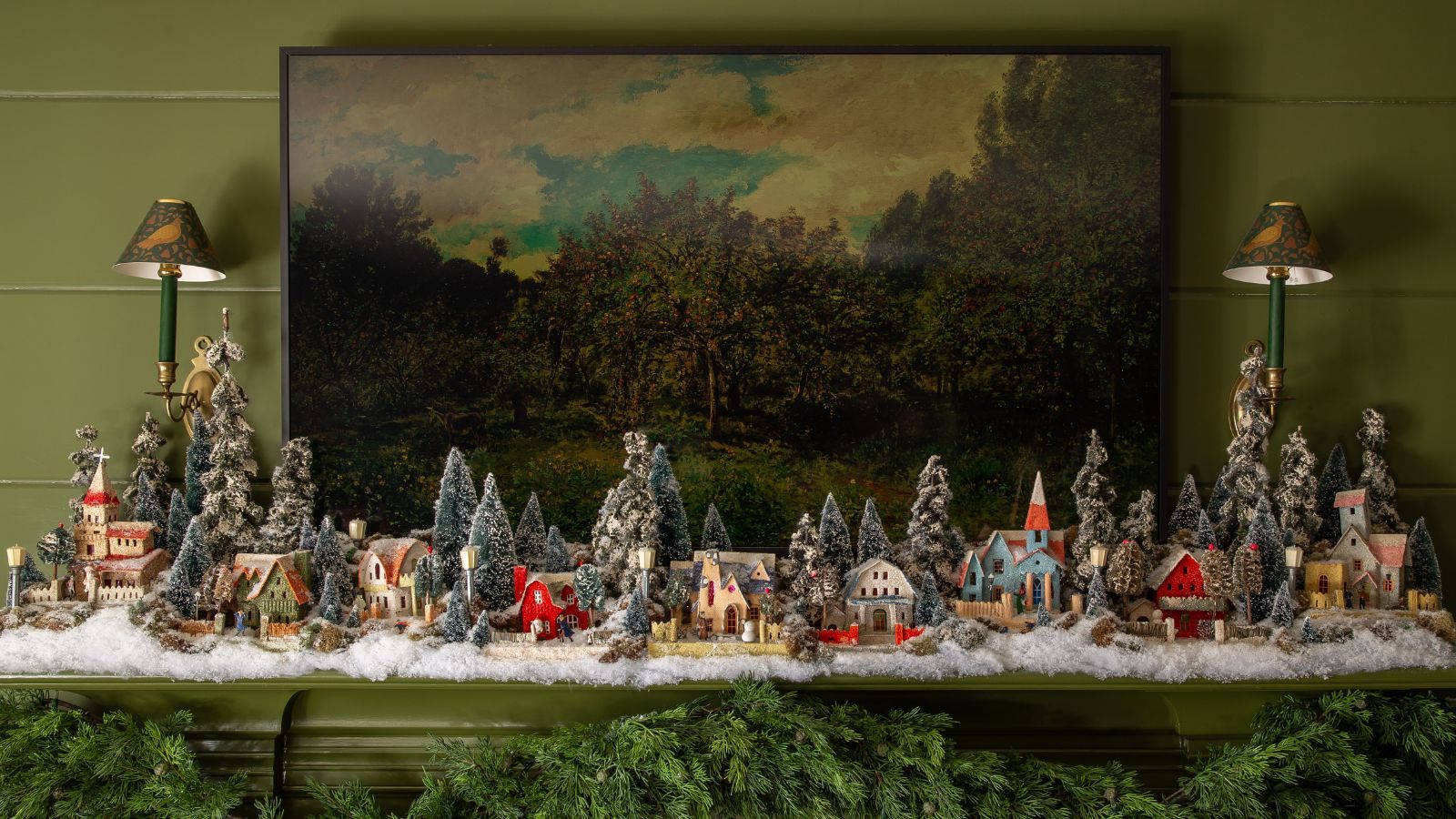 These Are The Most Collectible Vintage Holiday Decorations to Buy This Year – and Where to Find Them