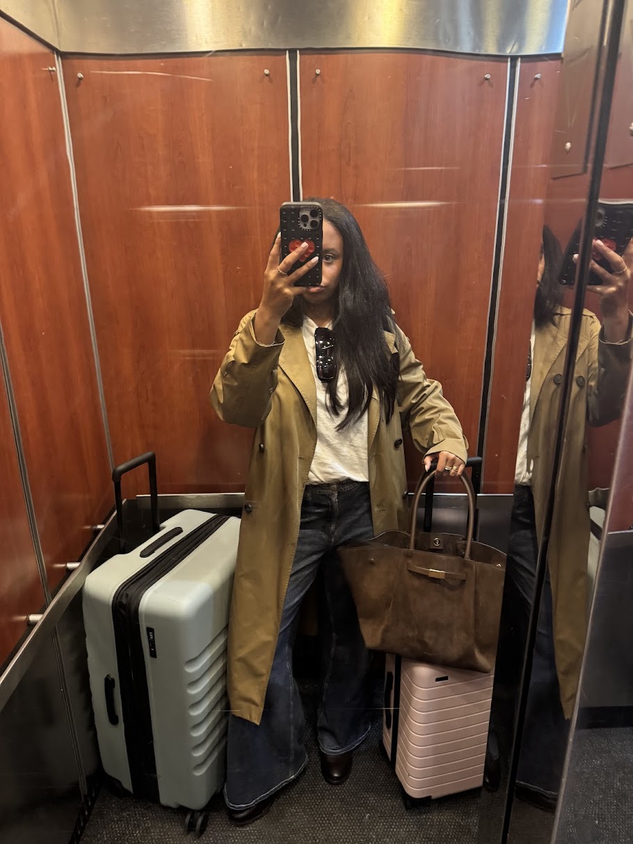 Sierra Mayhew wearing an airplane outfit.