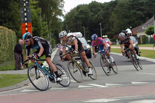 Alex Dowsett (Sky) on the front of the four-man break in stage 3.