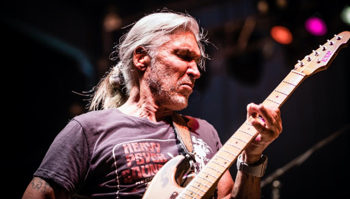 George Lynch announces first-ever all-instrumental solo album