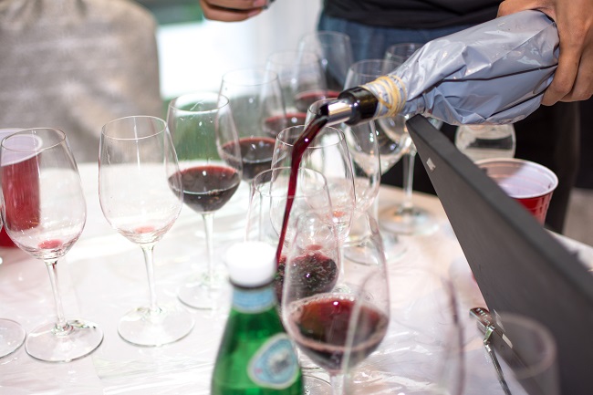 Wines were blind tasted and organised in flights