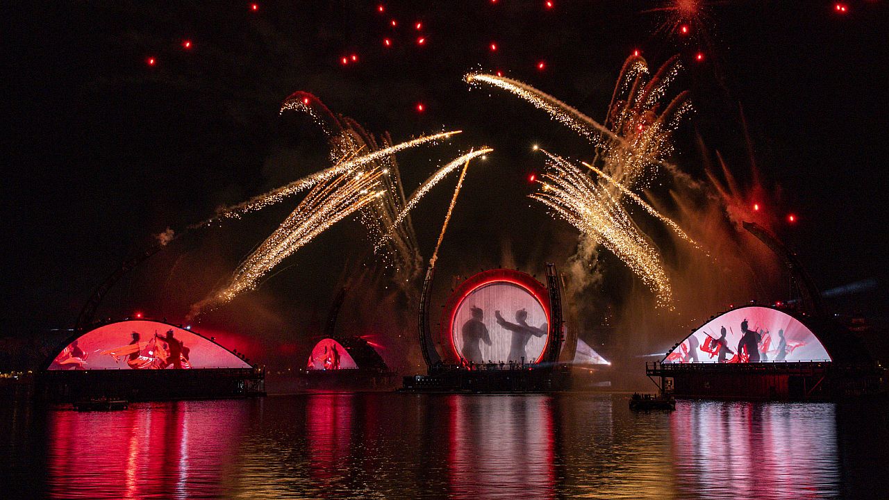 Epcot's New Fireworks Show Is Here And Disney World Fans Have Opinions