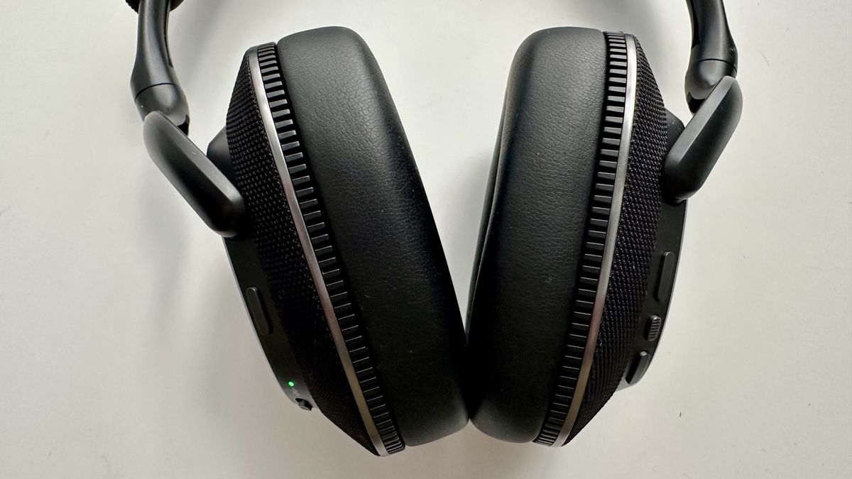 Bowers &amp; Wilkins Px7 S3