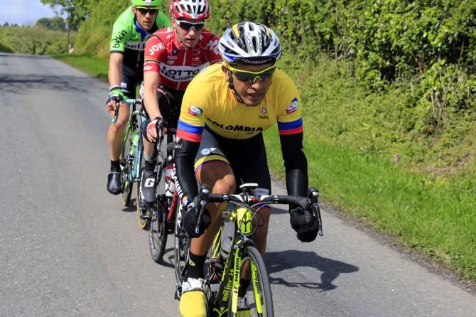 Miguel Angel Rubiano Chavez (Colombia) powers the break along