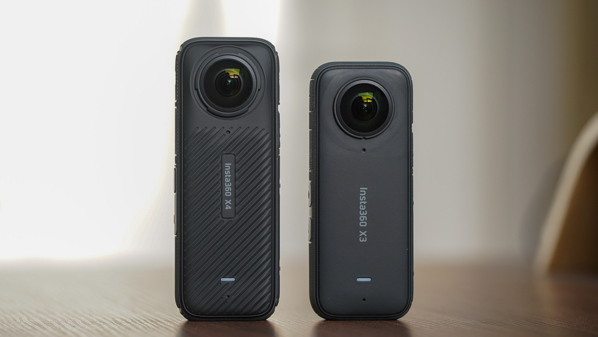 Télécommande GPS Bluetooth Pour Insta 360 - Compatible X5/X4/X3/X2/ACE/GO 3S - Étanche IPX4