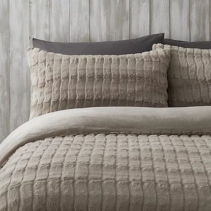 natural faux fur super soft bedding set