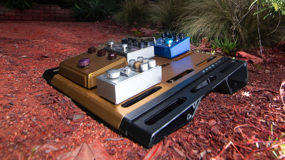 Gruv Gear LYNK pedalboard