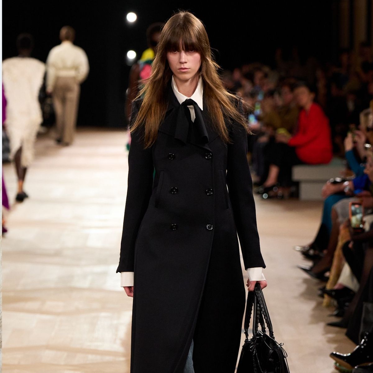 An image of one of the biggest spring 2026 coat trends. 