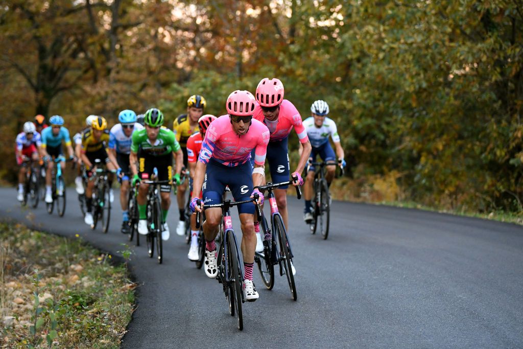 ALTODEMONCALVILLO SPAIN OCTOBER 28 Michael Woods of Canada and Team EF Pro Cycling Hugh Carthy of The United Kingdom and Team EF Pro Cycling Richard Carapaz of Ecuador and Team INEOS Grenadiers Red Leader Jersey Primoz Roglic of Slovenia and Team Jumbo Visma Green Points Jersey Enric Mas Nicolau of Spain and Movistar Team White Best Young Jersey during the 75th Tour of Spain 2020 Stage 8 a 164km stage from Logroo to Alto de Moncalvillo 1490m lavuelta LaVuelta20 on October 28 2020 in Alto de Moncalvillo Spain Photo by David RamosGetty Images