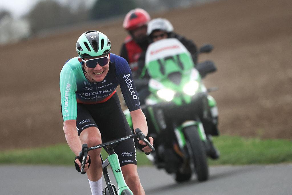 Decathlon CMA CGM Team's Dutch rider Daan Hoole rides in a breakaway during the 2nd stage of the Paris-Nice cycling race, 187 km between &amp;Eacute;p&amp;ocirc;ne and Montargis, on March 9, 2026. (Photo by Anne-Christine POUJOULAT / AFP)