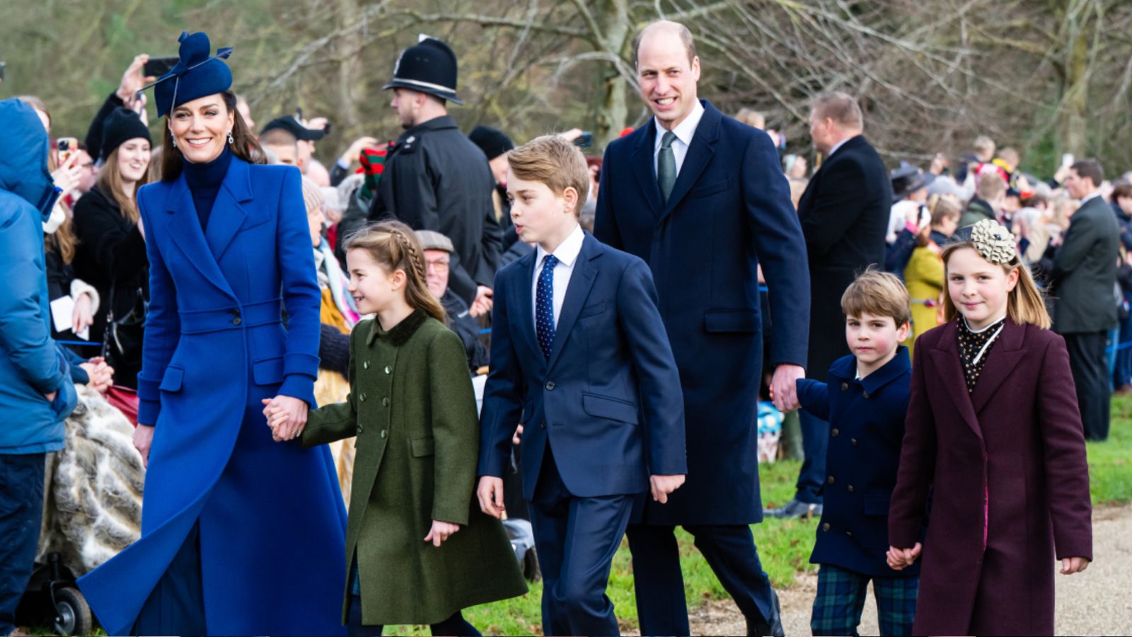 A sweet moment between Princess Charlotte and Mia Tindall has gone ...