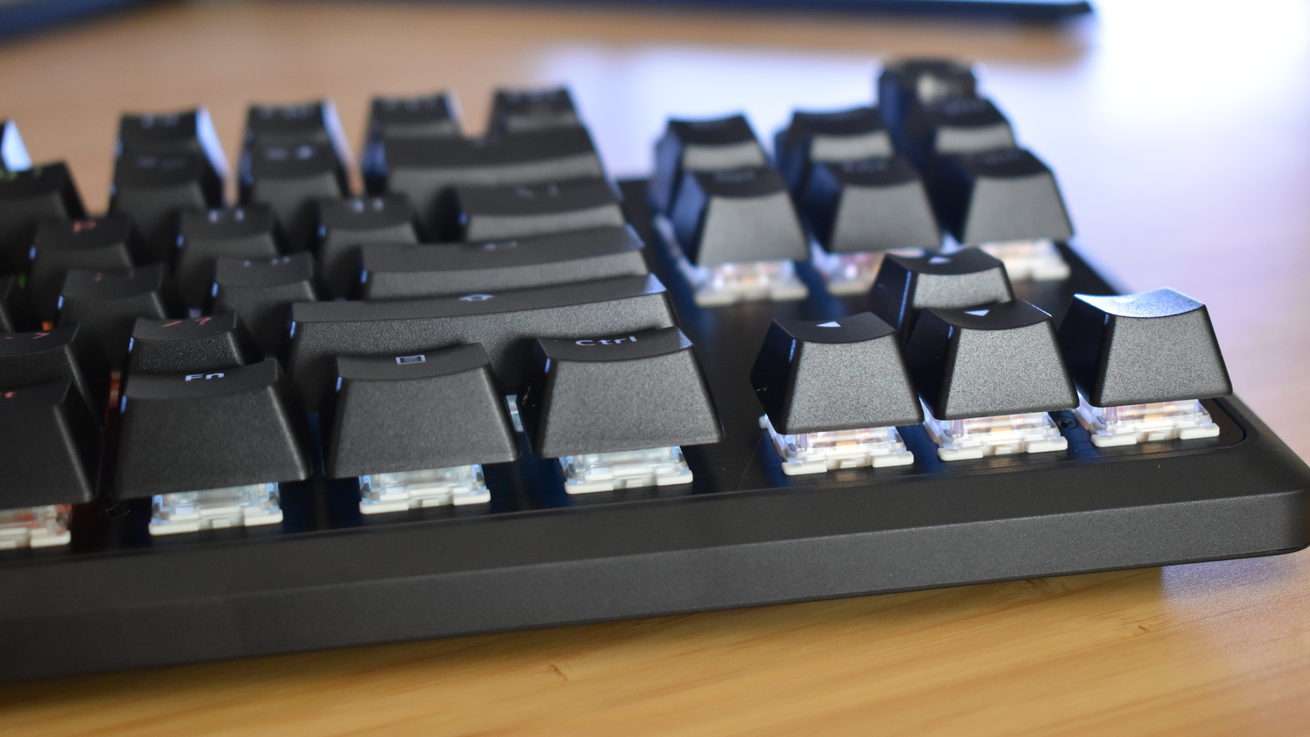 Corsair K70 Pro TKL gaming keyboard keys, go to and close