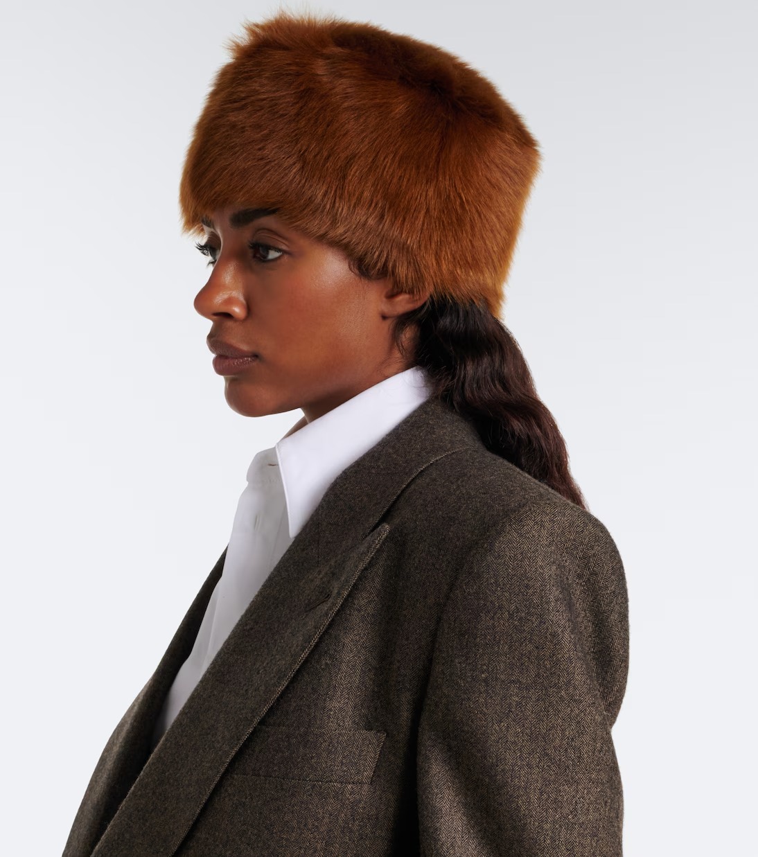 Saint Laurent, Shearling Hat in Brown - Saint Laurent