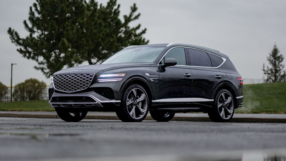 2026 Genesis GV80 test drive review.