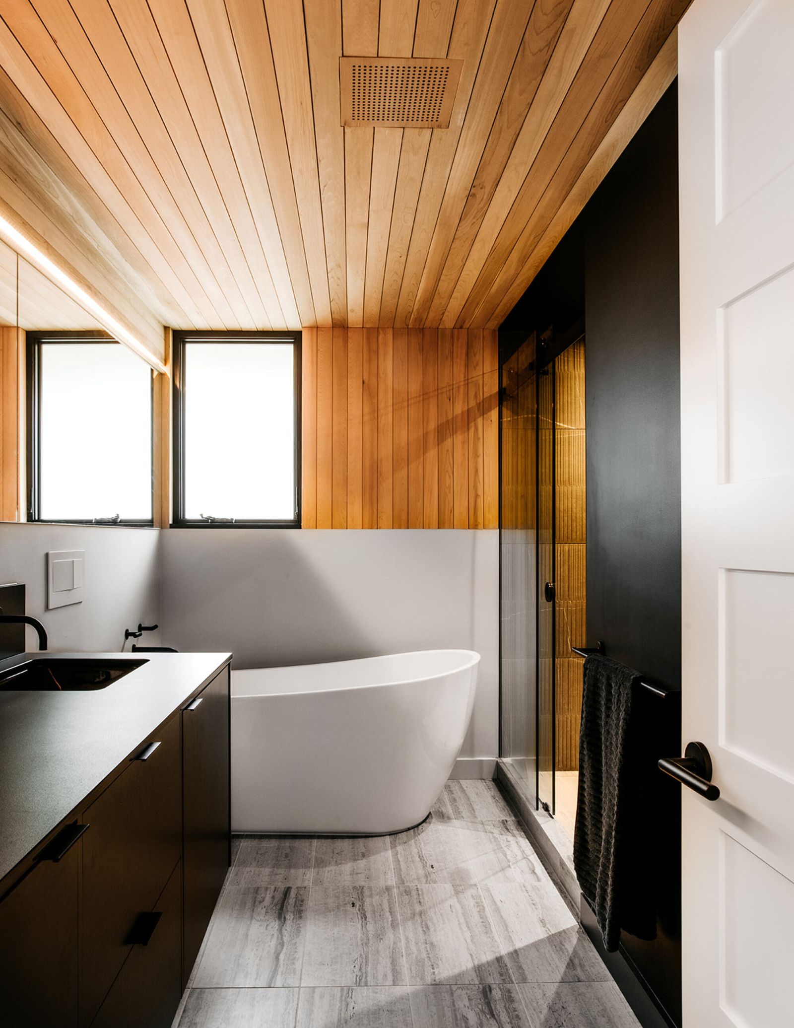 10 wood bathroom ideas that nail this natural trend | Livingetc