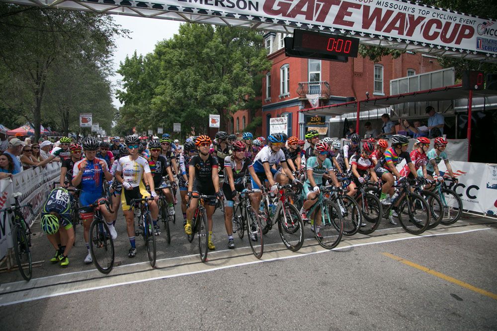 Women on the start line