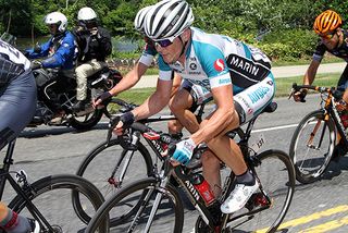 Airgas-Safeway's Chris Horner drives the riders into the winning break