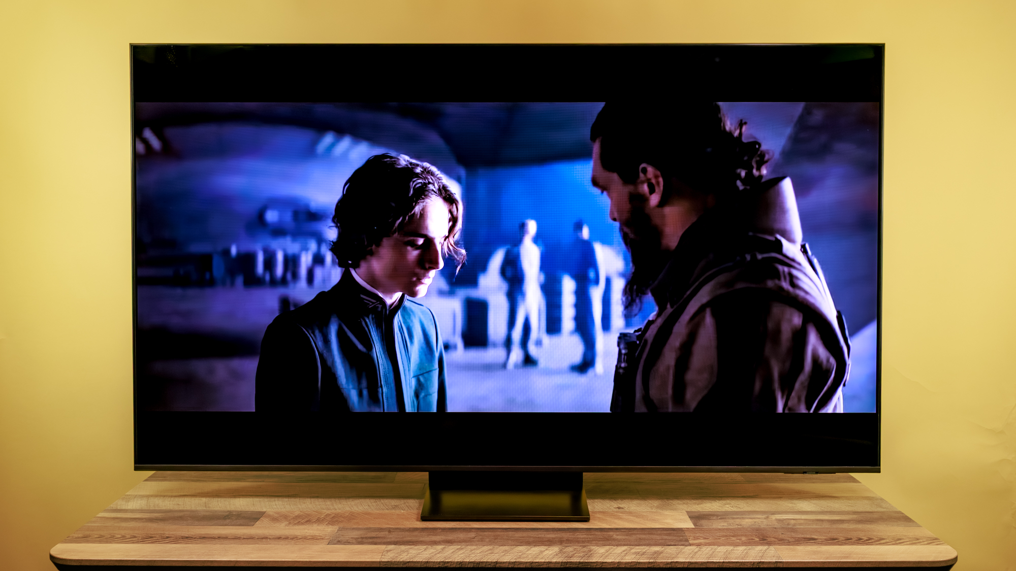 Samsung NEO QLED QN70F TV on a table