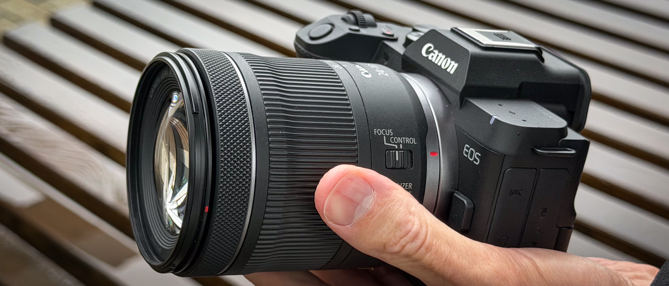 Canon R8 II 