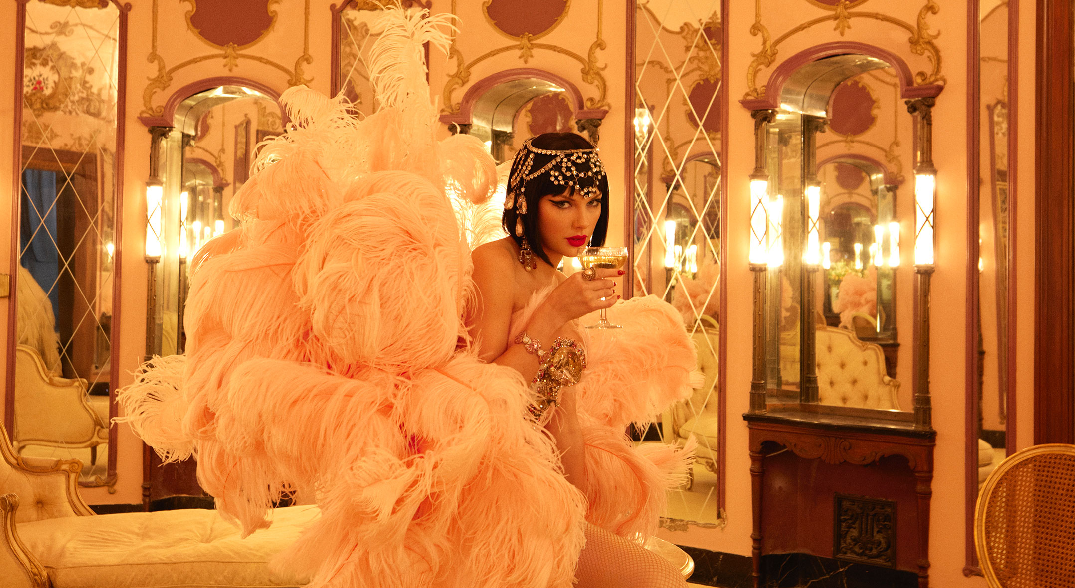 Taylor Swift Life of a Showgirl