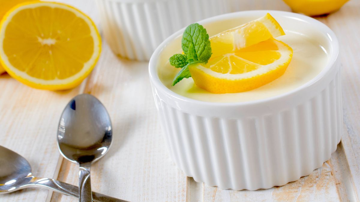 Lemon posset British Recipes GoodTo