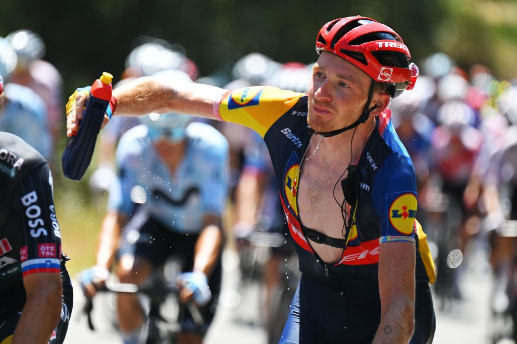 PICO VILLUERCAS SPAIN AUGUST 20 Tao Geoghegan Hart of The United Kingdom and Team Lidl Trek cools down during the La Vuelta 79th Tour of Spain 2024 Stage 4 a 1705km stage from Plasencia to Pico Villuercas 1544m UCIWT on August 20 2024 in Pico Villuercas Spain Photo by Tim de WaeleGetty Images