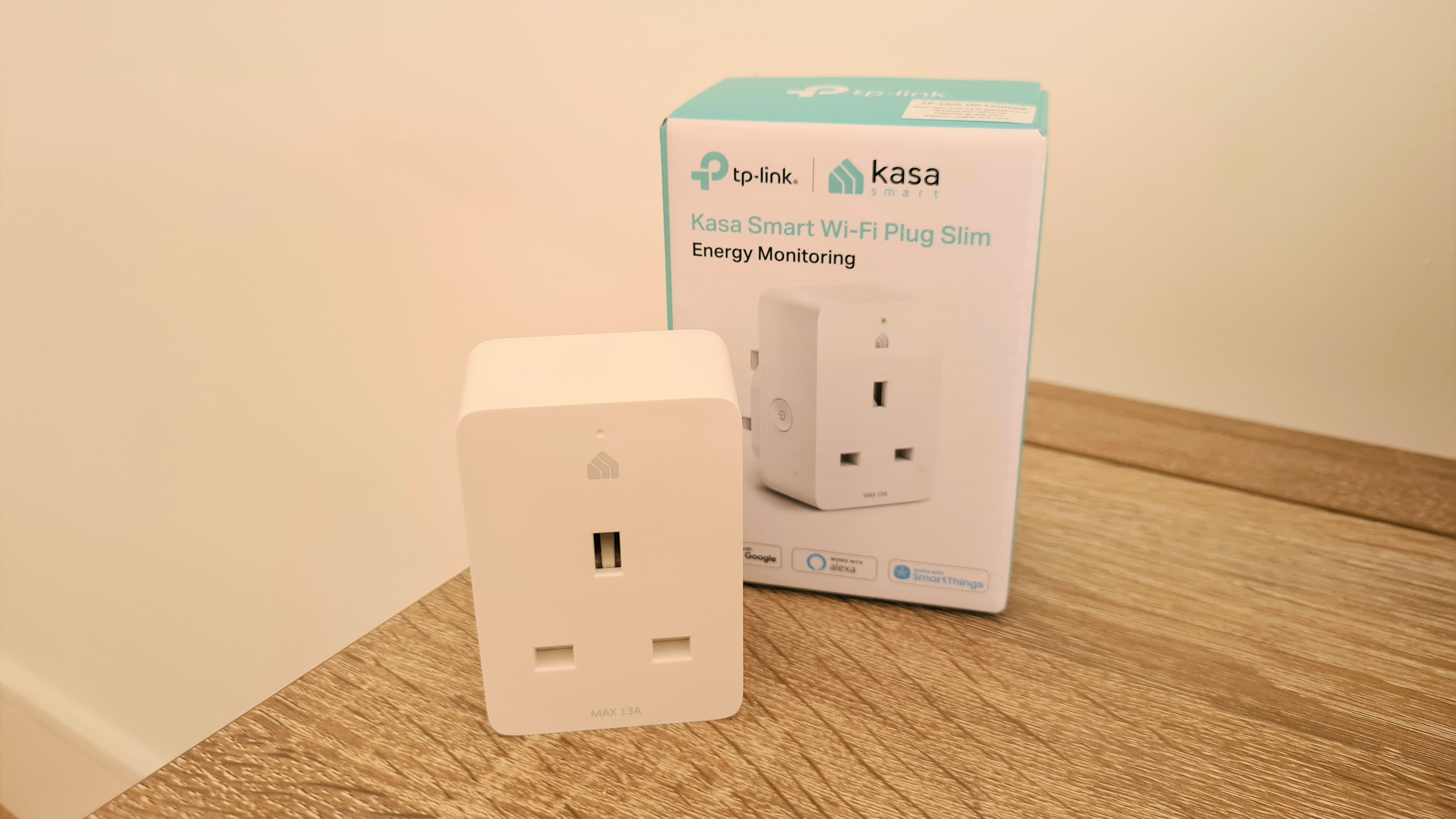Kasa Smart Wi-Fi Plug Slim, Energy Monitoring