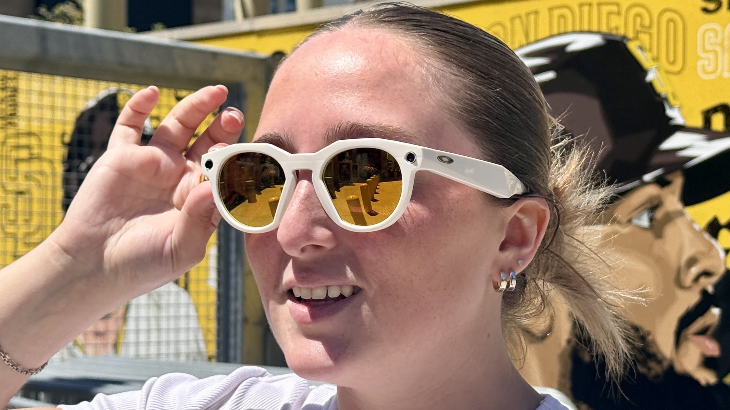 Oakley Meta HSTN smart glasses