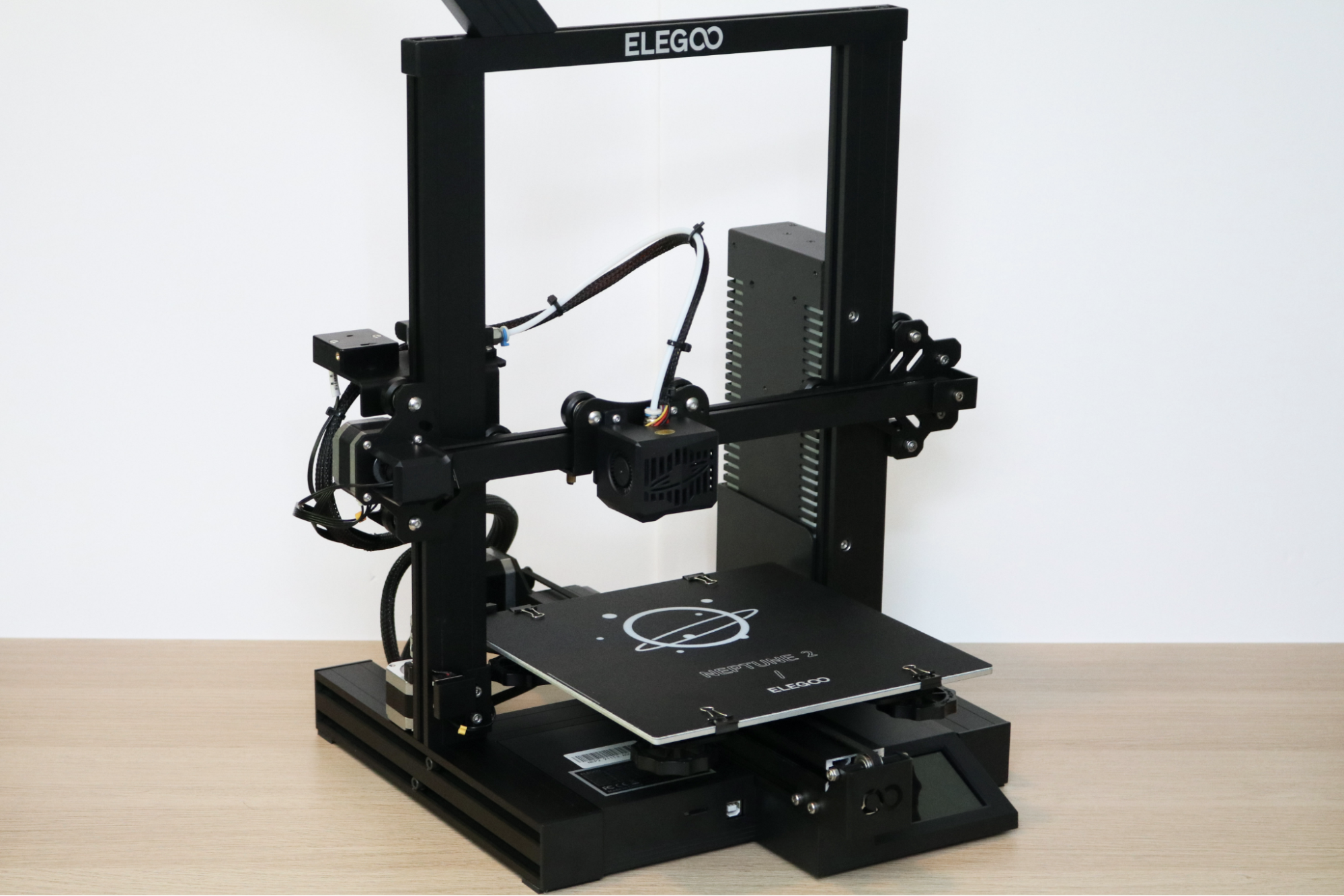Elegoo Neptune 2 : fiche technique, test et prix imprimante 3D FDM