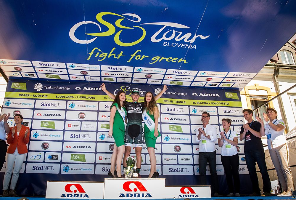 Sam Bennett (Bora-Hansgrohe) winner of the final stage