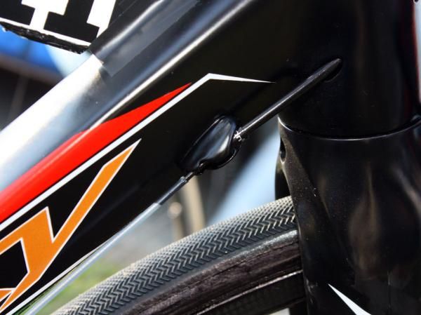 Filippo Pozzato (Katusha) isn't using Gore Ride-On's sealed cables but apparently his mechanic went ahead and crafted a set himself.