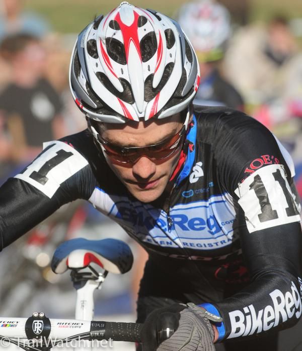 Justine Lindine (Bikereg.com) is close to the leaders the whole race