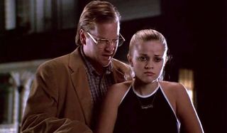 Freeway Kiefer Sutherland creeps on Reese Witherspoon