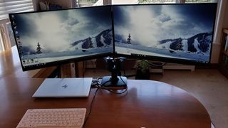 How to set up the multiple monitor solution