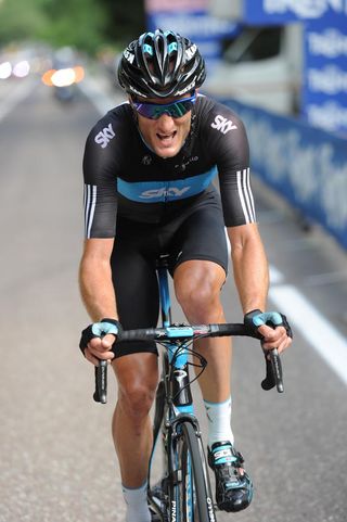 Steve Cummings chases, Giro d'Italia 2010, stage 17