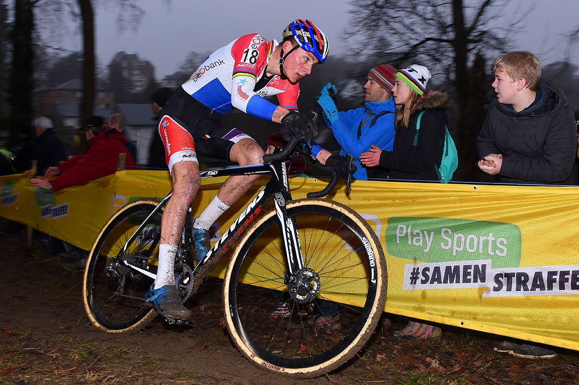 Van der Poel powering to the World Cup victory