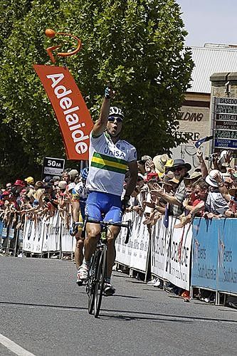 Karl Menzies (Australia-UniSA) raises his finger