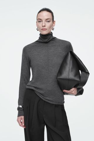 Pure Cashmere Rollneck Top