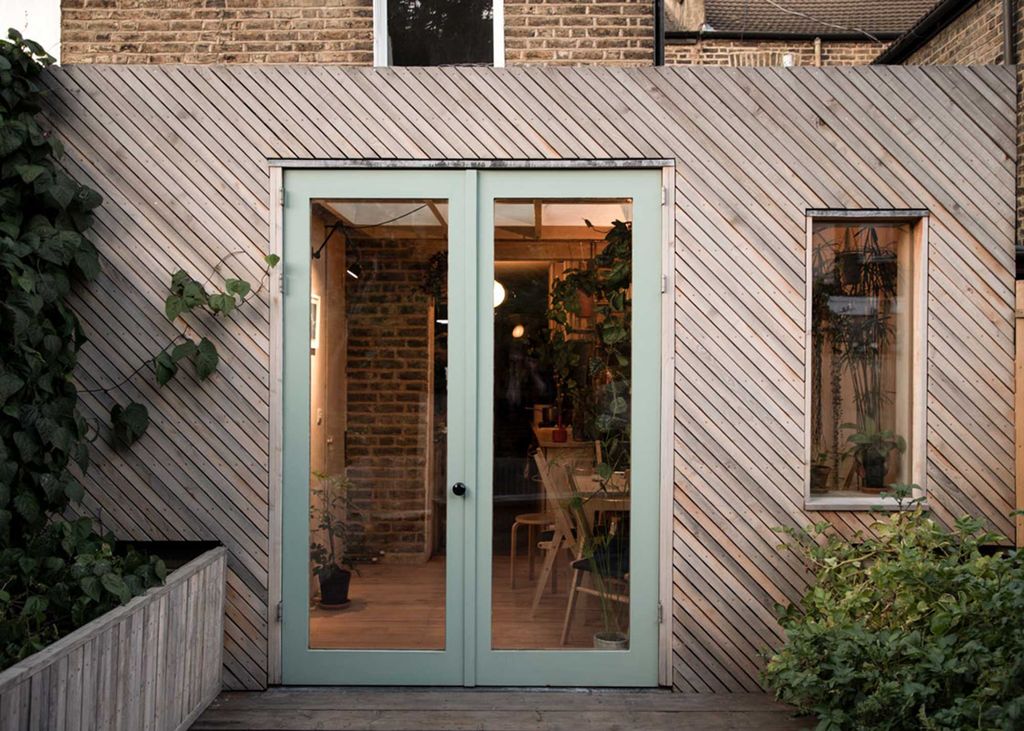 13 Timeless French Door Ideas to Connect Indoors With the Out | Livingetc
