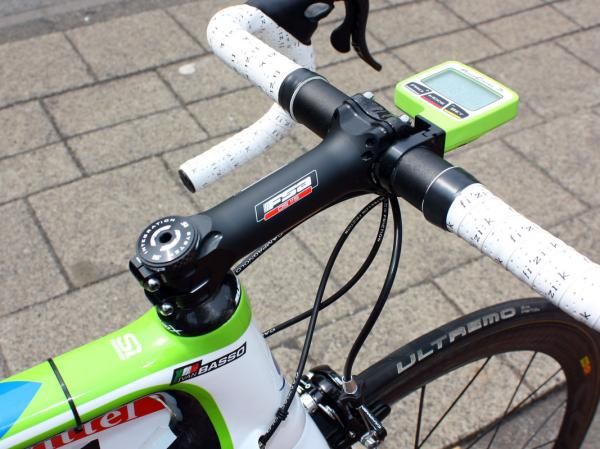 Even at a whopping 140mm long, FSA's OS-115 stem is still quite light.