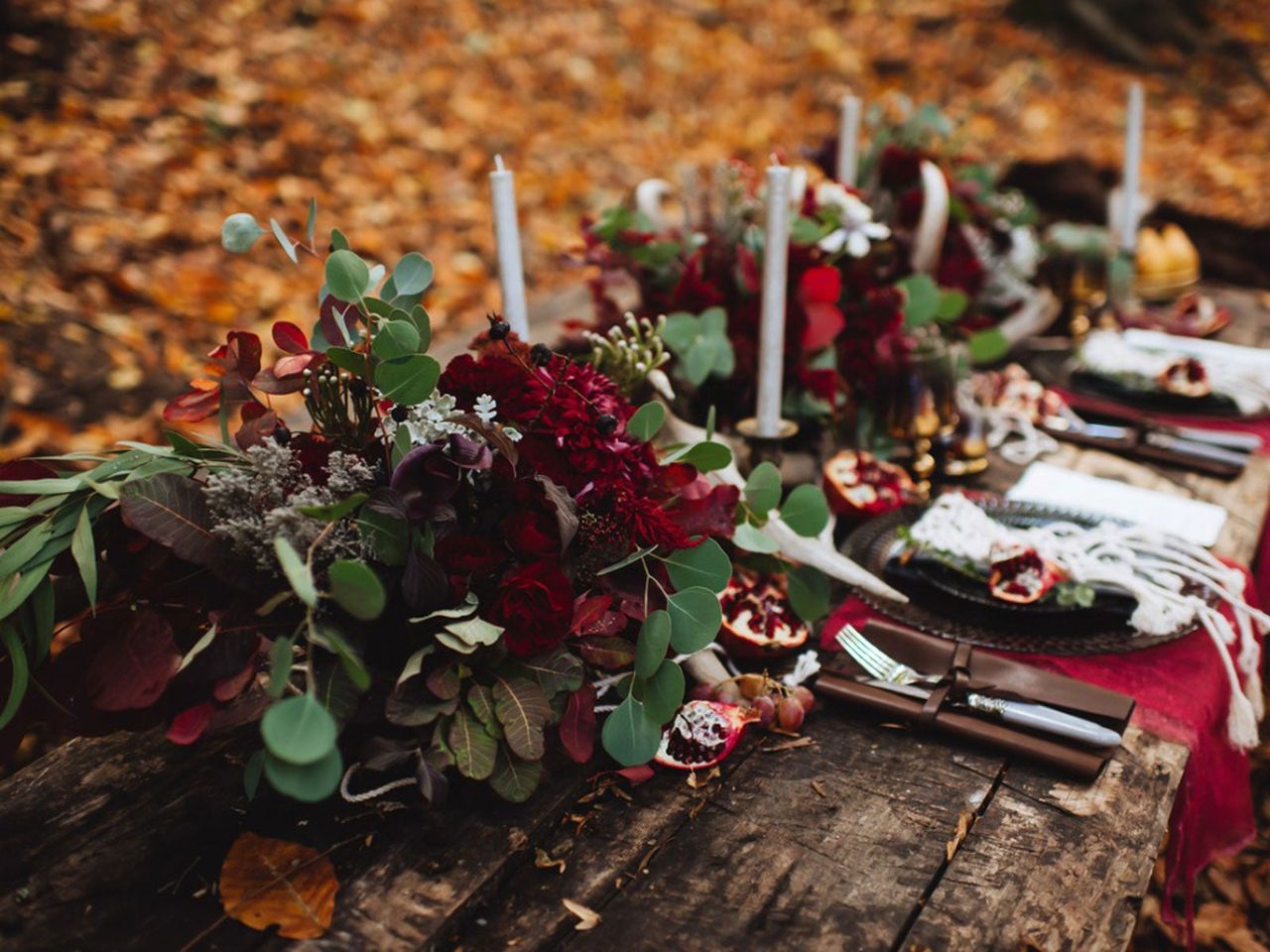 Outdoor Autumn Table Decor