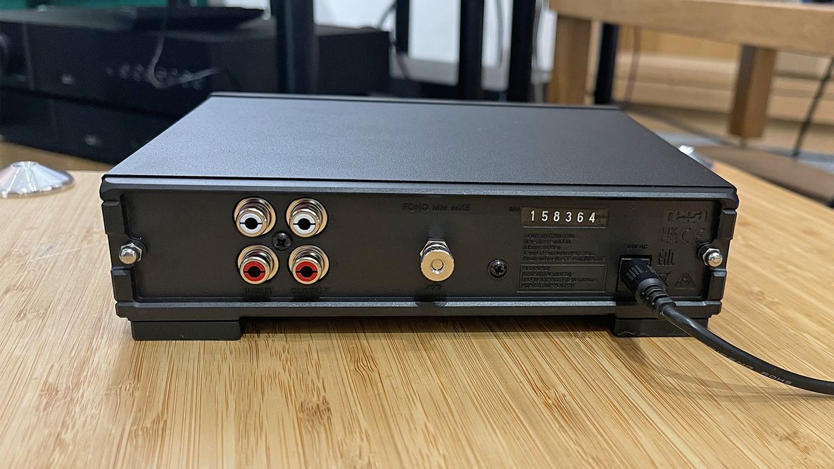 Rega Fono MM MK5 Phono Preamp is Amazingly Affordable