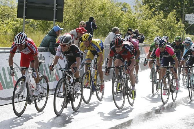 Joaquin Rodriguez (Katusha) and Julian Arredondo (Trek Factory Racing) push the pace