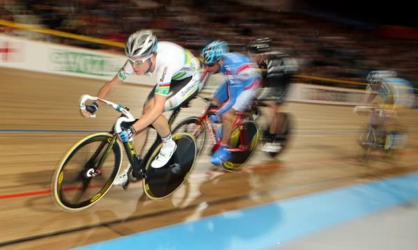 Defending champion Cameron Meyer (Australia) would earn the silver medal.