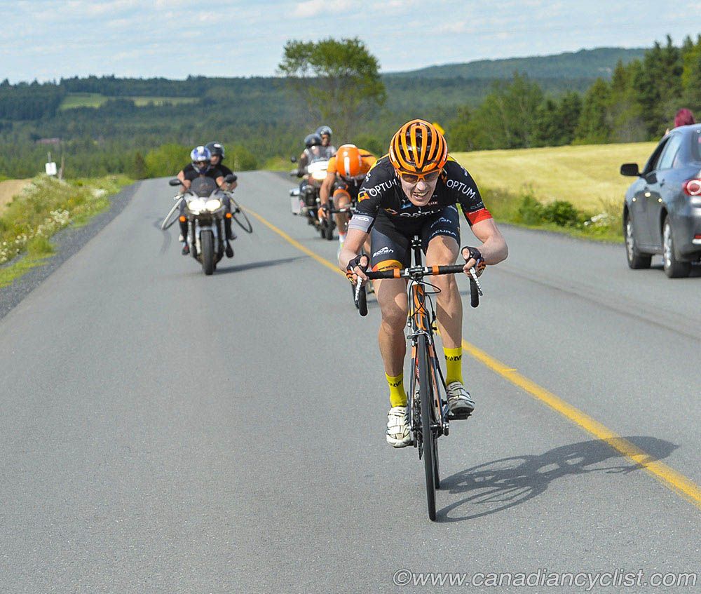 Routley attacks with 7 km to go