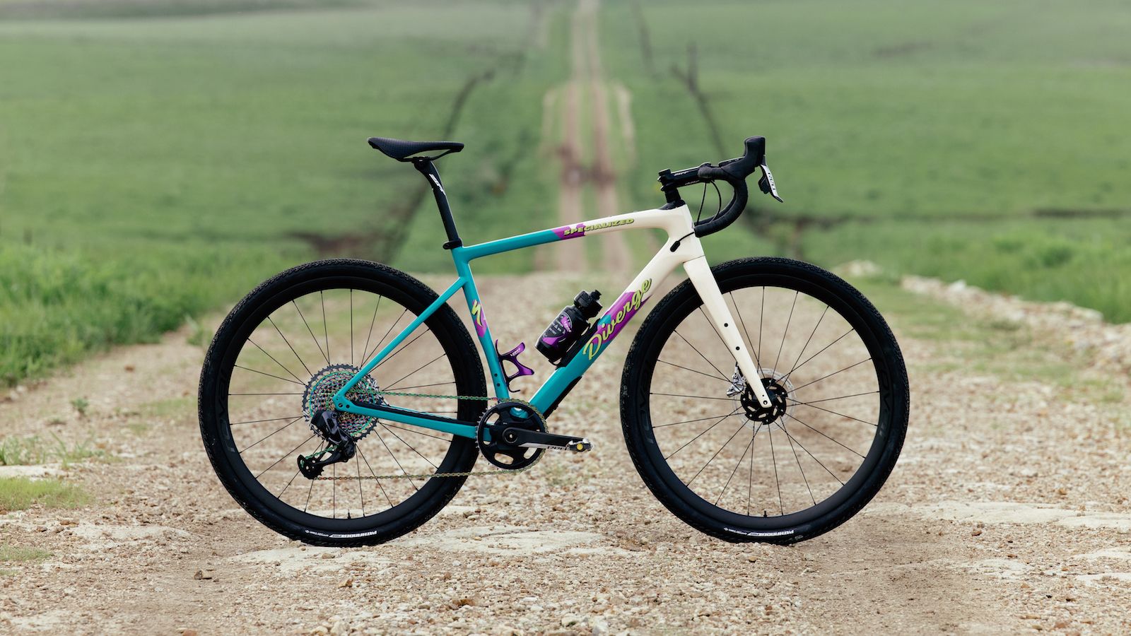Alison Tetrick's 'Rock Combo' inspired Specialized Diverge for
